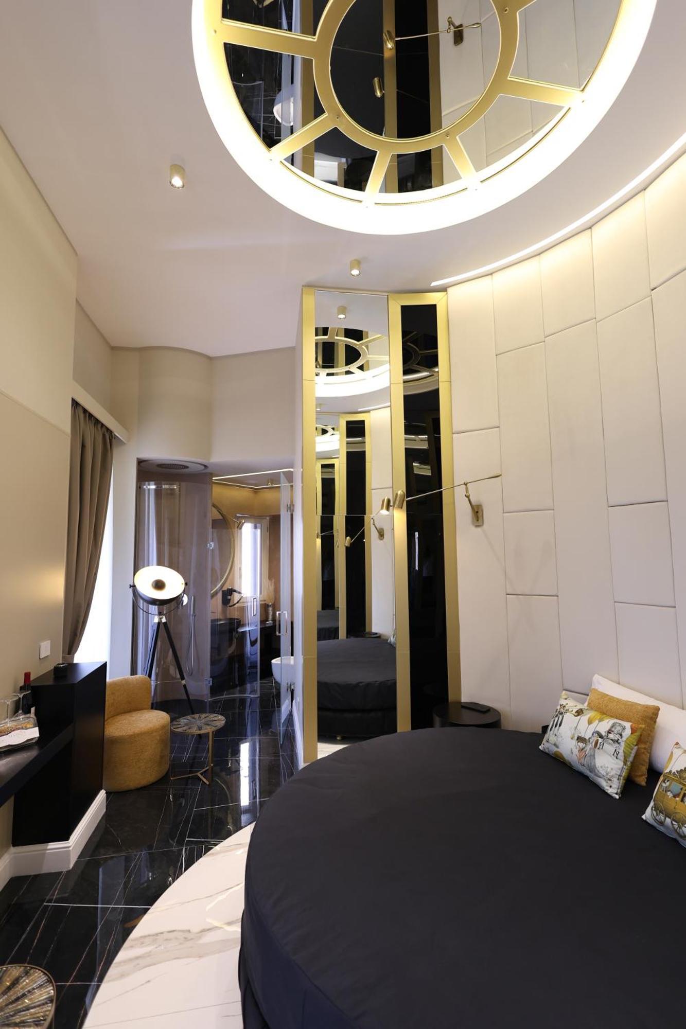 Maison San Carlo Luxury Suites Nápoly Kültér fotó