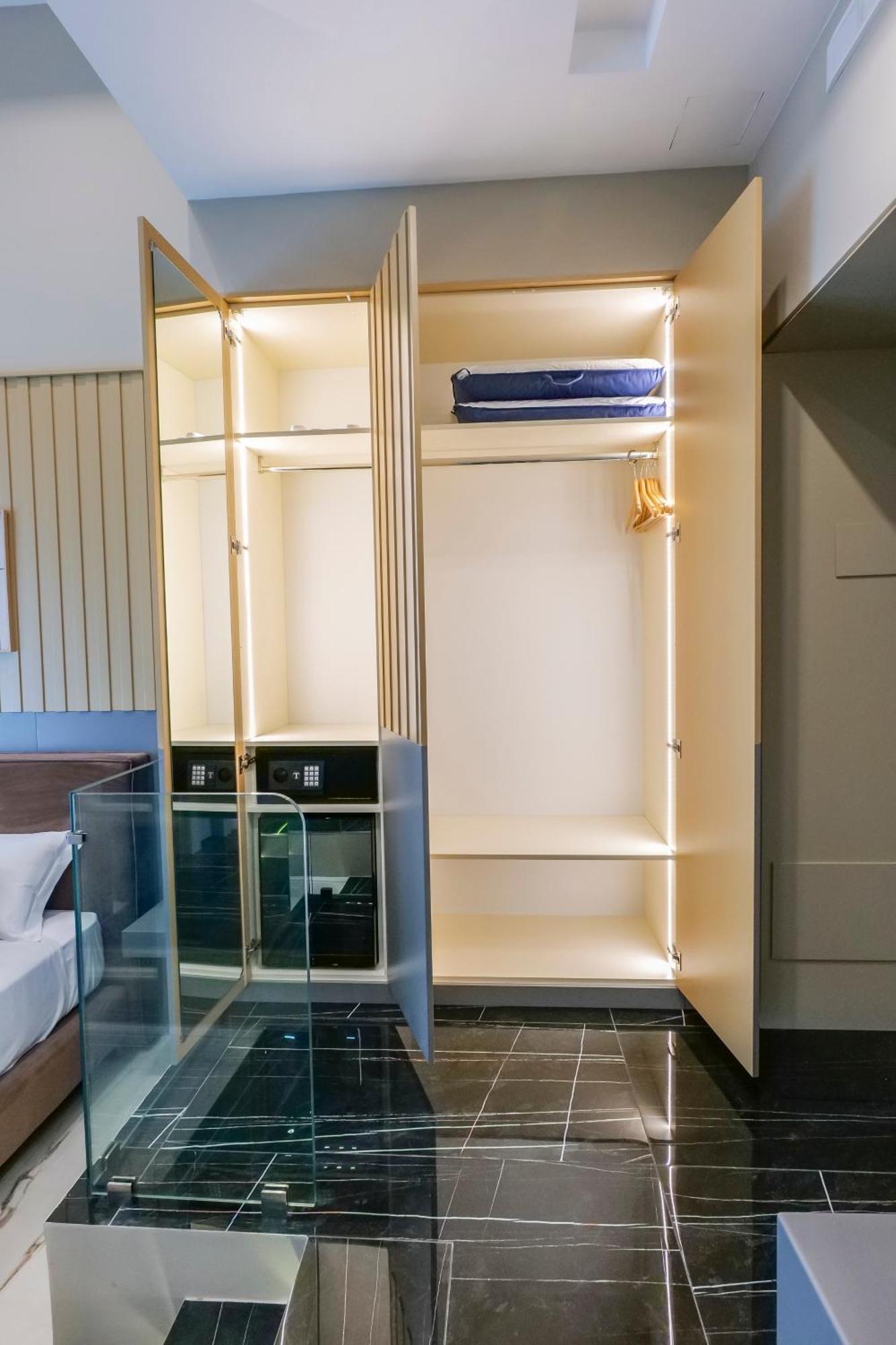 Maison San Carlo Luxury Suites Nápoly Kültér fotó